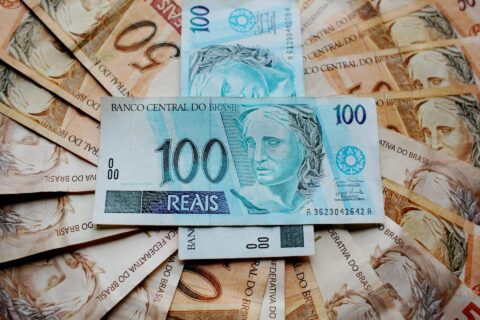 Desafios e possibilidades em empréstimos pessoais não garantidos após o aumento da Selic