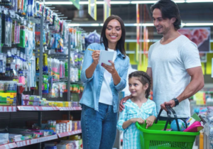 Volta às aulas sem dívidas: estratégias para economizar na lista de material escolar e matrícula