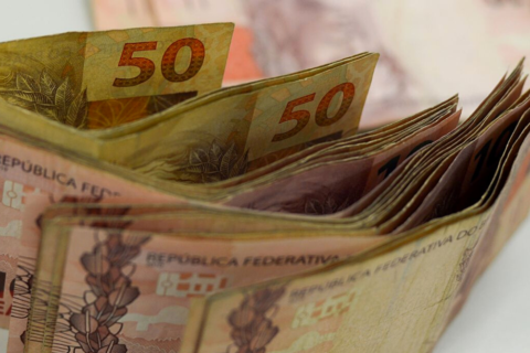 Como se organizar financeiramente para curtir o Carnaval sem apertos?