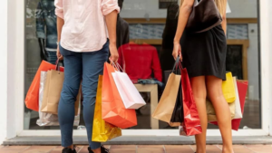 Como fazer boas compras nas liquidações de janeiro sem estourar o orçamento?