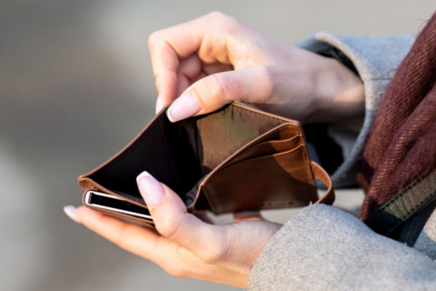 A ressaca das contas de janeiro: estratégias práticas para equilibrar as finanças em fevereiro