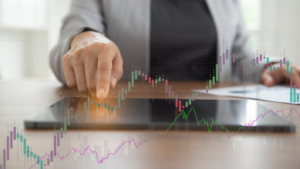 Investimentos e regularidade: por que manter os aportes em fevereiro é crucial para o longo prazo